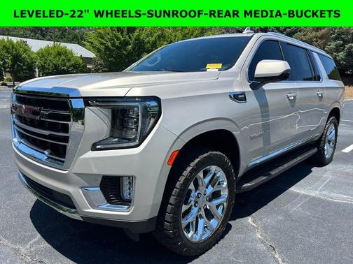 Pearl Beige Metallic 2021 GMC Yukon XL SLT