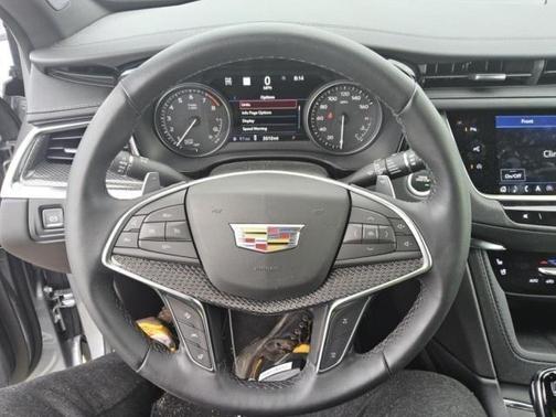 2024 Cadillac XT5 Sport