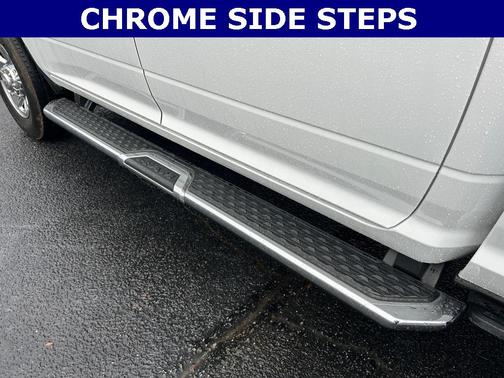 2021 RAM 2500 Tradesman Crew Cab 4x4 6'4' Box