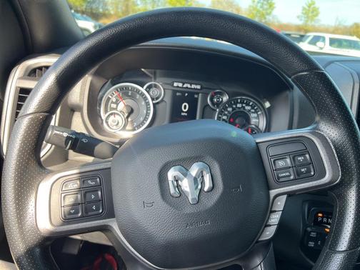 2021 RAM 2500 Tradesman Crew Cab 4x4 6'4' Box