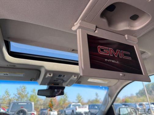 2016 GMC Yukon SLT