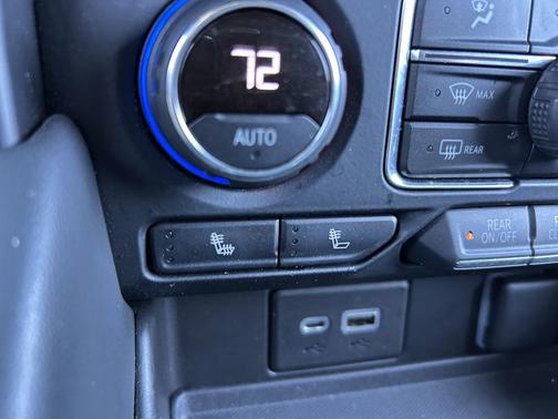 2021 Chevrolet Tahoe 2WD RST