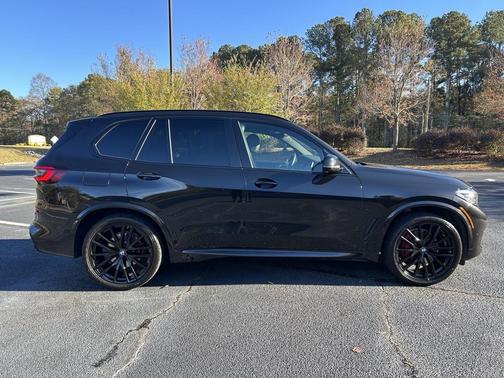 2023 BMW X5 sDrive40i