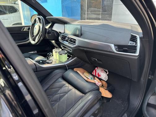 2023 BMW X5 sDrive40i