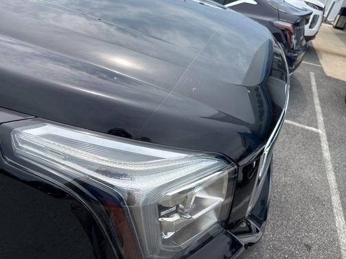 Onyx Black 2018 GMC Yukon Denali