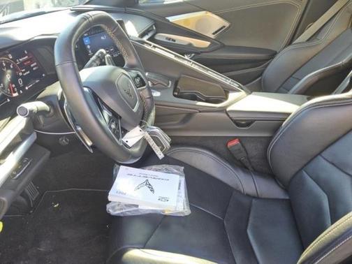 2023 Chevrolet Corvette Stingray w/2LT