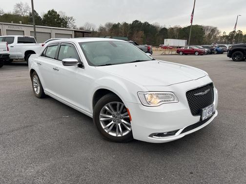 2016 Chrysler 300 S
