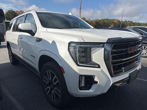 2021 GMC Yukon XL 4WD AT4