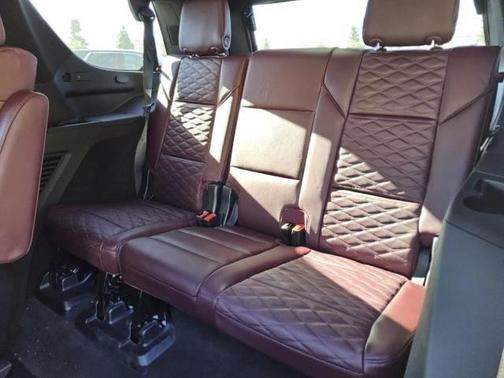 2025 Cadillac Escalade Sport