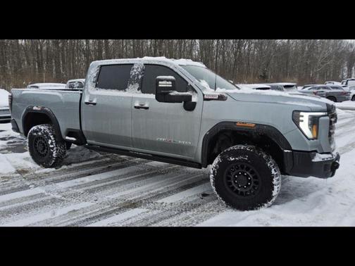 2024 GMC Sierra 2500 AT4X