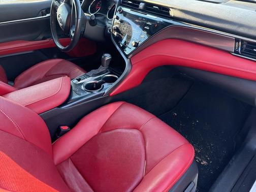 2020 Toyota Camry XSE