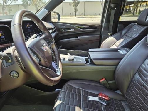 2022 Cadillac Escalade Sport Platinum