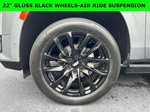 2024 Cadillac Escalade ESV Sport