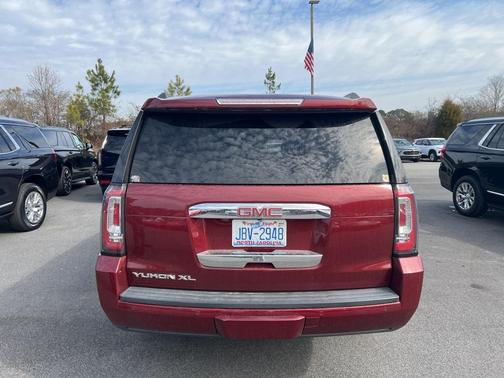 2019 GMC Yukon XL SLT
