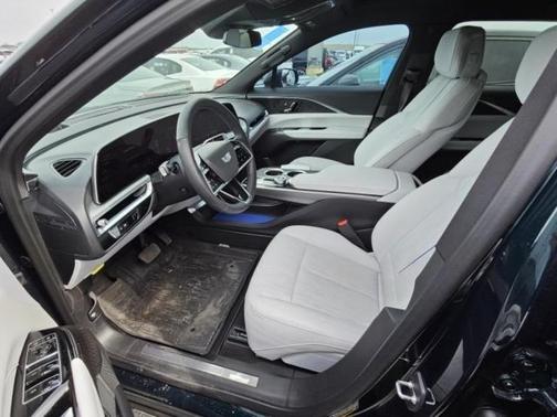 2024 Cadillac LYRIQ Luxury w/1SC