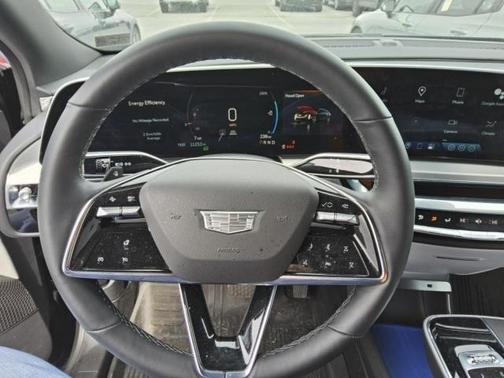 2024 Cadillac LYRIQ Luxury w/1SC