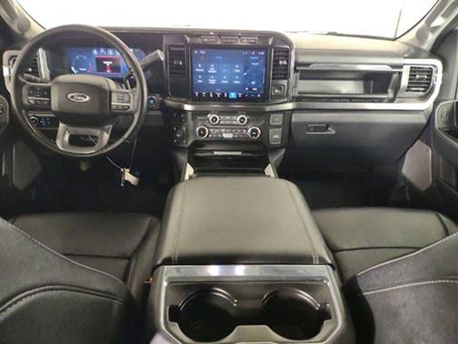 Oxford White 2024 Ford F-250 Lariat