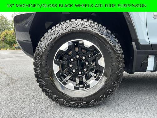 2025 GMC HUMMER EV SUV 2X