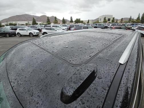 2025 Cadillac Escalade ESV Premium Luxury