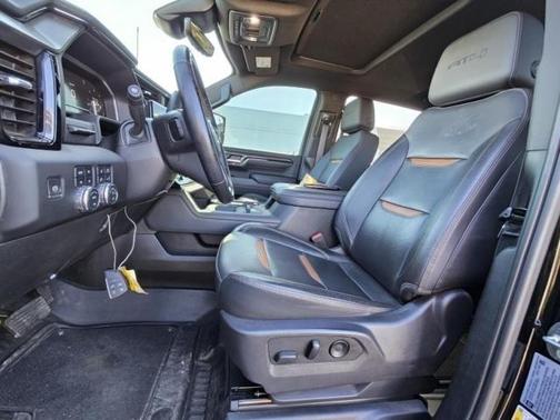 2024 GMC Sierra 2500 AT4