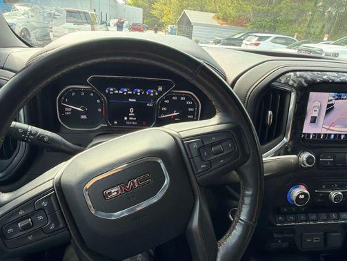 Summit White 2021 GMC Sierra 1500 AT4