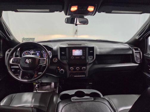 Bright White Clearcoat 2022 RAM 2500 Tradesman Crew Cab 4x4 6'4' Box