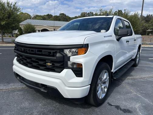 2022 Chevrolet Silverado 1500 Custom