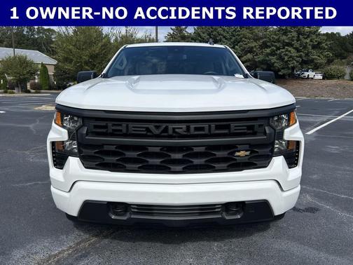 2022 Chevrolet Silverado 1500 Custom
