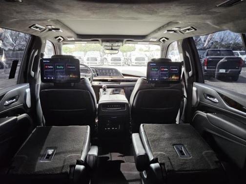 2022 Cadillac Escalade ESV Sport Platinum
