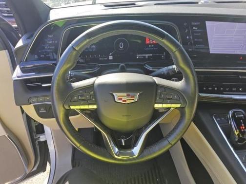 2024 Cadillac Escalade ESV Premium Luxury