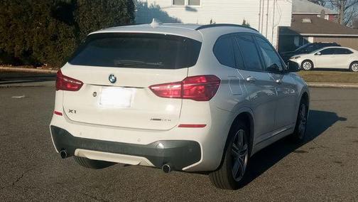 Photo 4 of 21 of 2018 BMW X1 xDrive28i