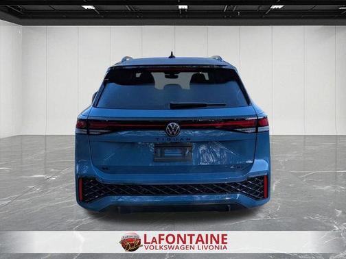 2025 Volkswagen Tiguan 2.0T SE R-Line Black