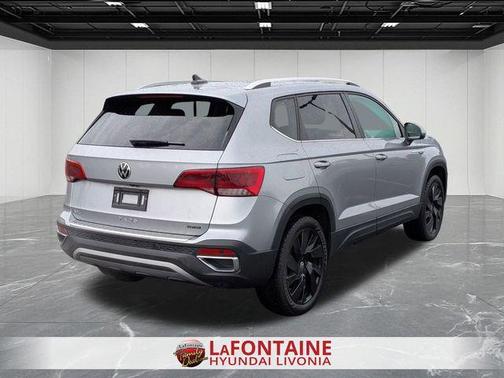2024 Volkswagen Taos 1.5T SEL