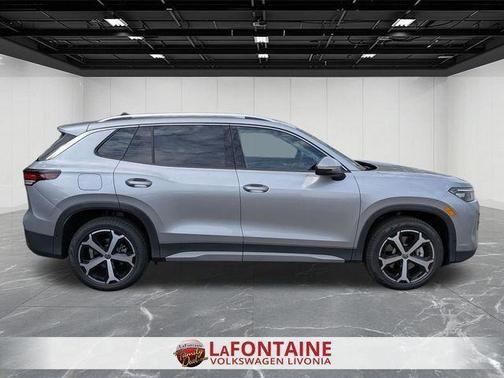 2025 Volkswagen Tiguan 2.0T SE
