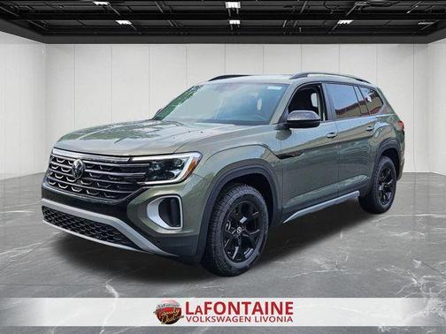 2025 Volkswagen Atlas 2.0T Peak Edition