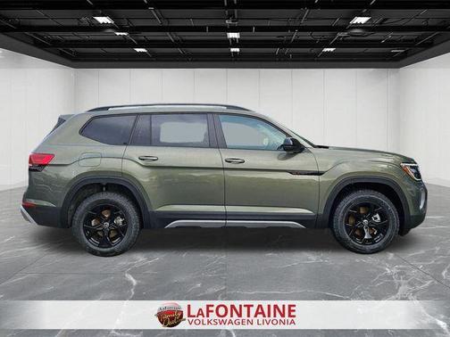 2025 Volkswagen Atlas 2.0T Peak Edition