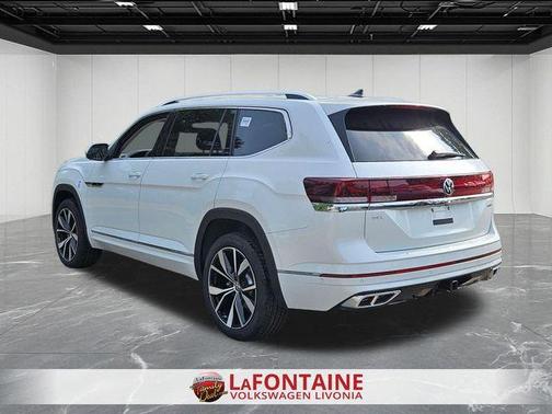 2025 Volkswagen Atlas 2.0T SEL Premium R-Line