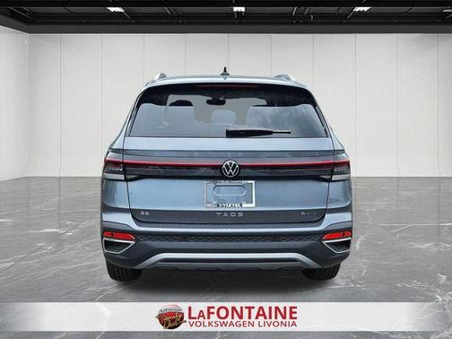 2025 Volkswagen Taos 1.5T SE