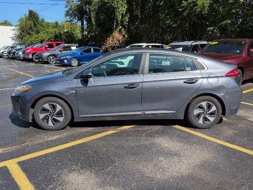 2018 Hyundai IONIQ Hybrid SEL