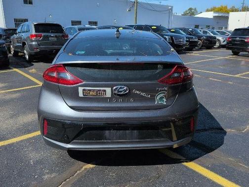 2018 Hyundai IONIQ Hybrid SEL
