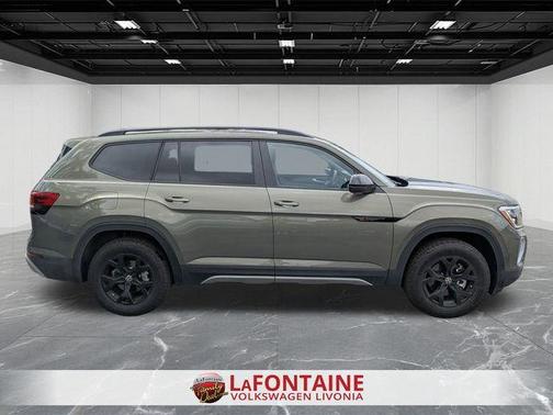 2025 Volkswagen Atlas 2.0T Peak Edition
