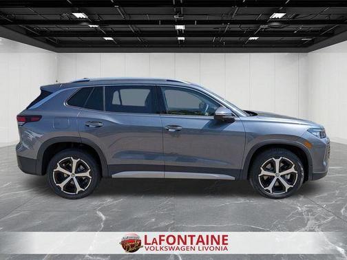 2025 Volkswagen Tiguan 2.0T SE