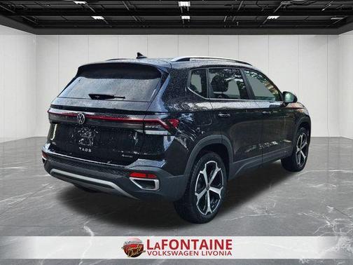 2025 Volkswagen Taos 1.5T SEL