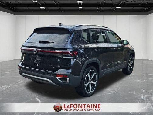 2025 Volkswagen Taos 1.5T SEL