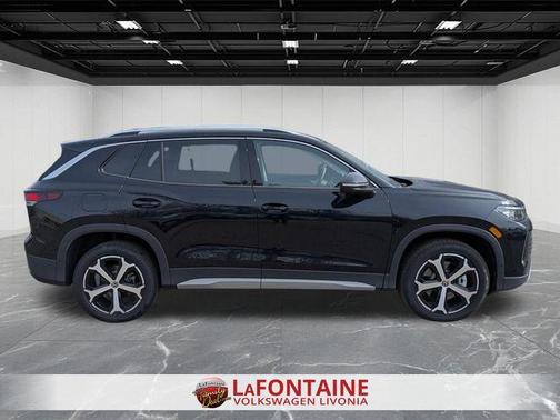 Deep Black Pearl Effect 2025 Volkswagen Tiguan 2.0T SE
