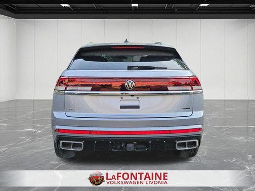 2025 Volkswagen Atlas Cross Sport 2.0T SEL Premium R-Line
