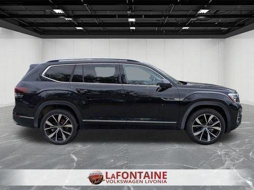 2025 Volkswagen Atlas 2.0T SEL Premium R-Line