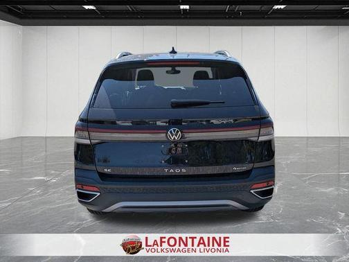 2025 Volkswagen Taos 1.5T SE