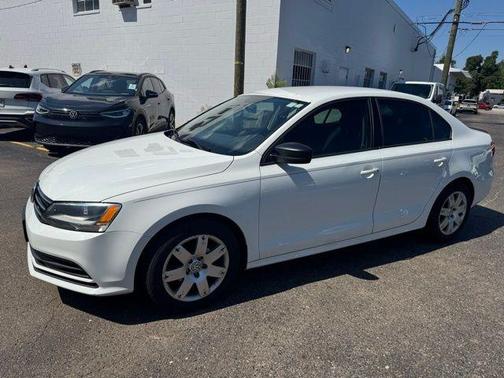 2015 Volkswagen Jetta 2.0L S