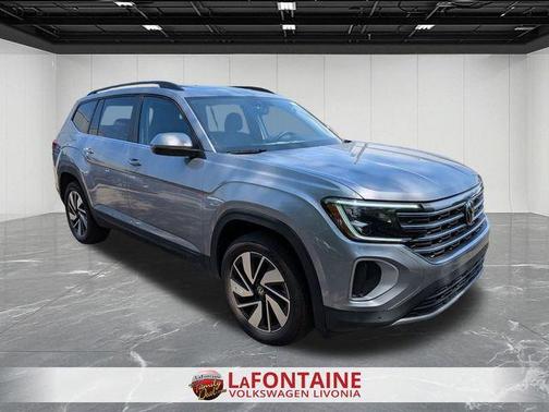 2025 Volkswagen Atlas 2.0T SE